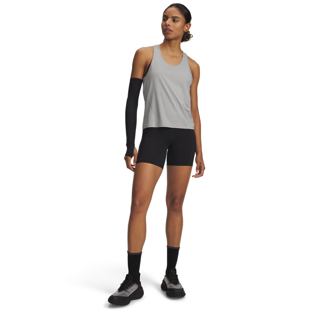 Damskie spodenki do biegania Under Armour UA Velociti 6" Fitted Short - czarne