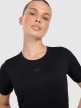 mini: Damski crop top do jogi i pilatesu 4F 4FWAW25TFTSF1524 - czarny (4)