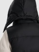 mini: Damski bezrękawnik puchowy pikowany 4F 4FWAW25TVJAF223 - czarny (6)