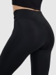 mini: Damskie legginsy do jogi i pilatesu 4F 4FWAW25TFTIF369 - czarne (5)
