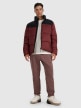 mini: Męska kurtka puchowa pikowana 4F 4FWAW25TDJAM601 - bordowa (2)