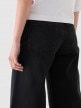 mini: Damskie jeansy baggy OTHWAW24TJNSF021 Outhorn - czarne (5)