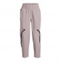 Damskie spodnie treningowe Under Armour Unstoppable Ankle Pant - beżowe