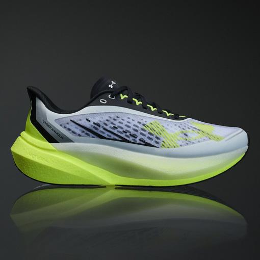 Under Armour Velociti