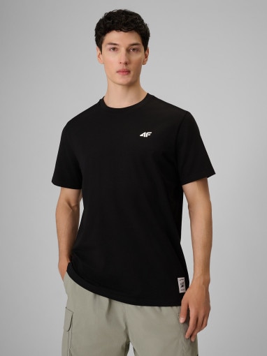 Obrazek dla: 4F Męski tshirt z nadrukiem 4F 4FRSS26TTSHM3977 czarny Czarny