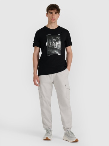 Męski t-shirt z nadrukiem 4F 4FWAW25TTSHM3121 - czarny