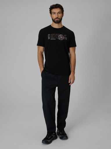 Męski t-shirt z nadrukiem 4F 4FWSS26TTSHM3331 - czarny