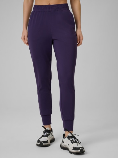 Damskie spodnie treningowe 4F 4FWSS26TFTRF1074 - fioletowe