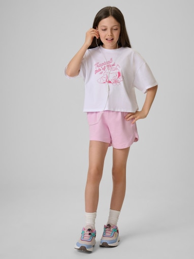 Dziewczęcy crop top z nadrukiem 4F 4FJRSS26TTSHF3983 - biały