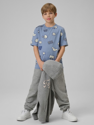 Chłopięcy t-shirt z nadrukiem 4F 4FJRSS26TTSHM3466 - niebieski