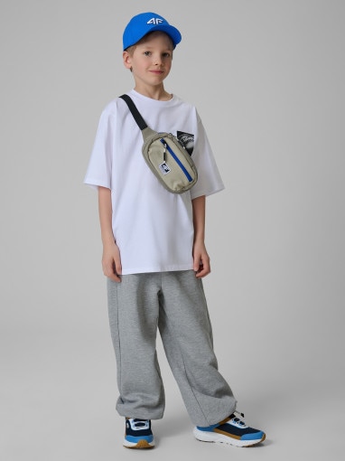 Chłopięcy t-shirt z nadrukiem 4F 4FJRSS26TTSHM3863 - biały