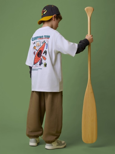 Chłopięcy t-shirt z nadrukiem 4F 4FJRSS26TTSHM3696 - biały