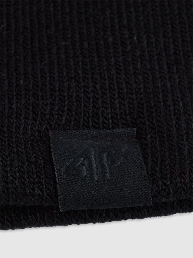 Dziecięca czapka zimowa 4F 4FJWAW25ACAPU602 - czarna