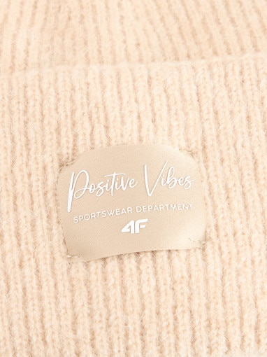 Dziewczęca czapka zimowa 4F 4FJRAW25ACAPF0811 - beżowa