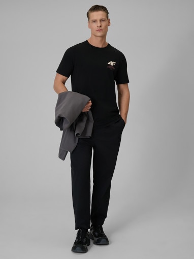Męski t-shirt z nadrukiem 4F 4FRSS26TTSHM3990 - czarny