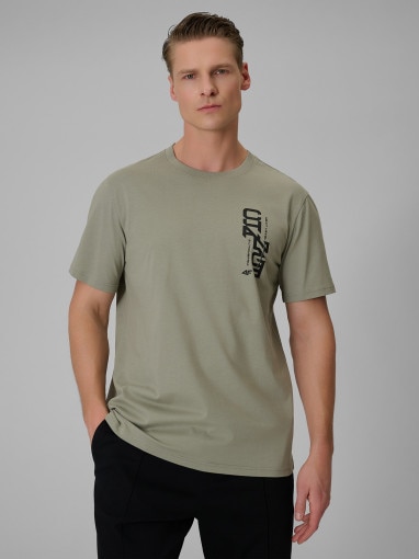  4F Męski tshirt z nadrukiem 4F 4FWSS26TTSHM2665  khaki Khaki