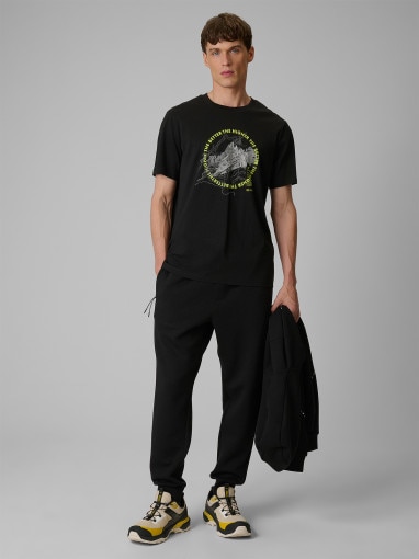 Męski t-shirt z nadrukiem 4F 4FWSS26TTSHM2822 - czarny
