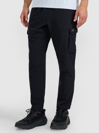 Męskie spodnie treningowe 4F 4FWAW25TFTRM0887 - czarne