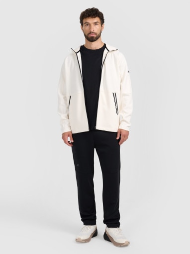  4F Męskie spodniei dresowe joggery 4F 4FWAW25TTROM1194  czarne Czarny