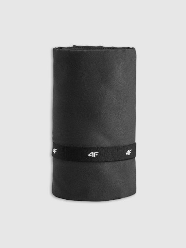  4F Ręcznik sportowy 80x130 cm 4F 4FWMM00ATOWU063  czarny Czarny