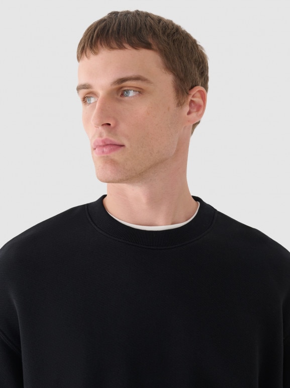 Męska bluza nierozpinana bez kaptura Outhorn OTHWAW24TSWSM1910 - czarna