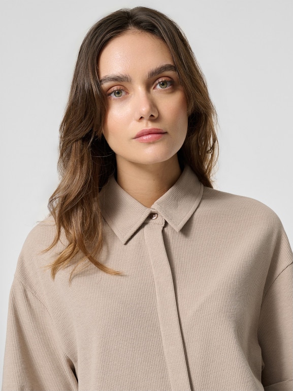 Damska koszula Outhorn OTHWSS24TSHIF062 - beżowa