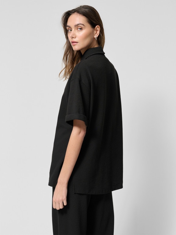 Damska koszula Outhorn OTHWSS24TSHIF062 - czarna