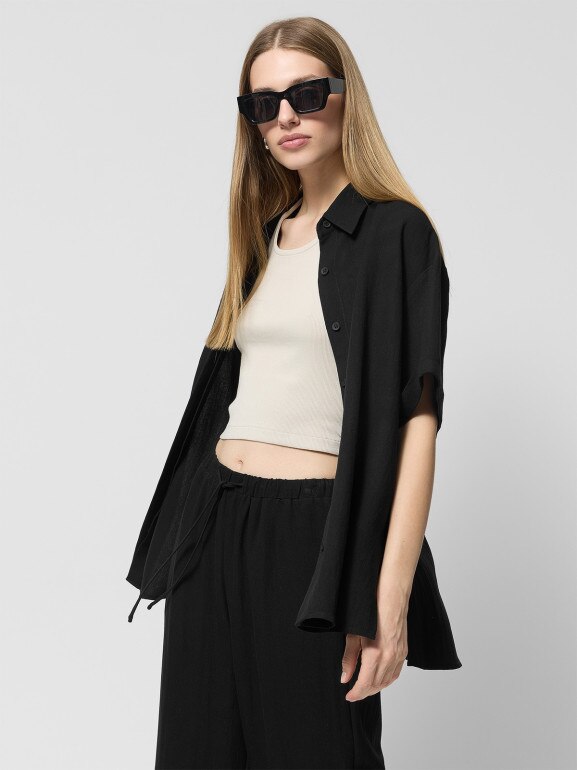 Damska koszula z krótkim rękawem Outhorn OTHWSS24TSHIF063 - czarna