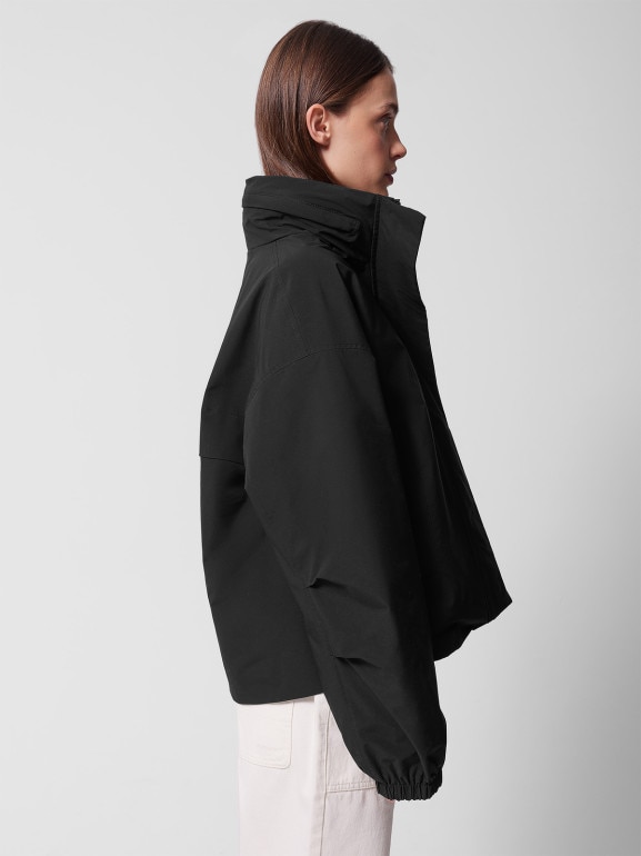 Damska kurtka przejściowa Outhorn OTHWSS24TJACF198 - czarna