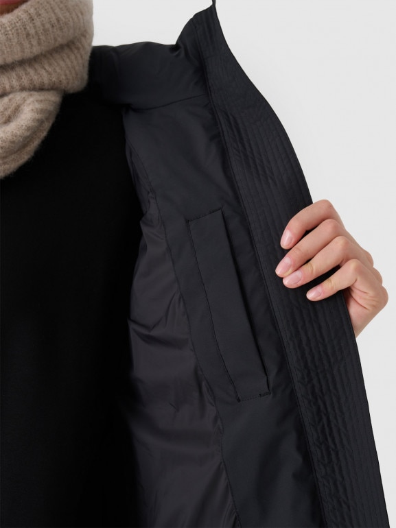 Damska kurtka puchowa pikowana Outhorn OTHWAW24TDJAF645 - czarna