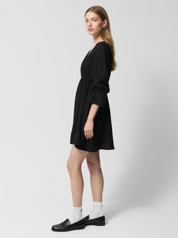Damska sukienka mini Outhorn OTHWSS24TDREF142 - czarna