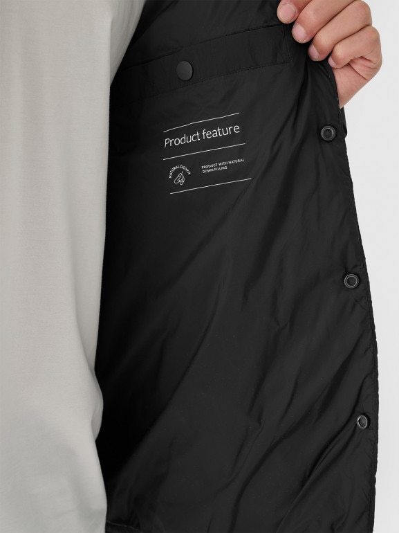 Męska kurtka zimowa z puchem naturalnym Outhorn OTHWAW24TDJAM634 - czarna