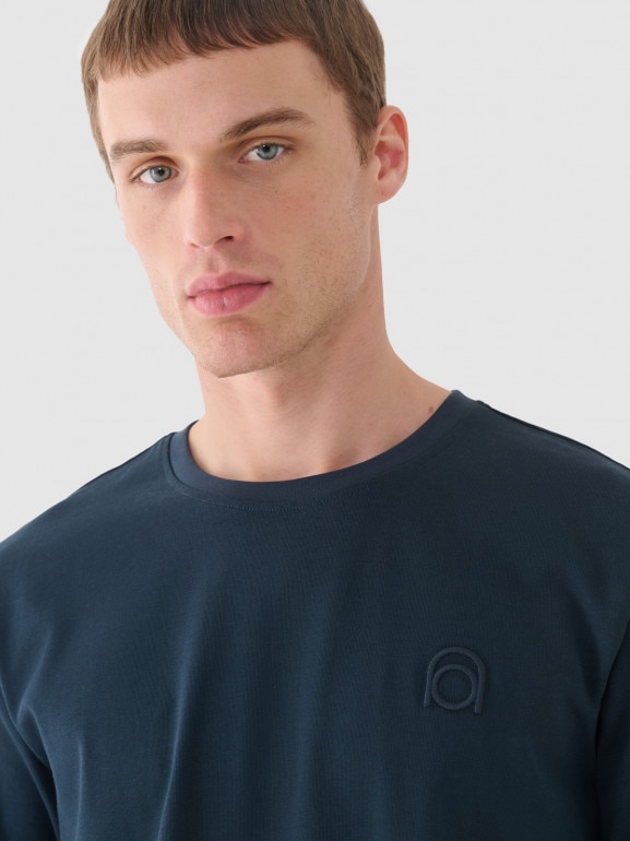 Męski t-shirt basic Outhorn OTHWAW24TTSHM2434 - granatowy