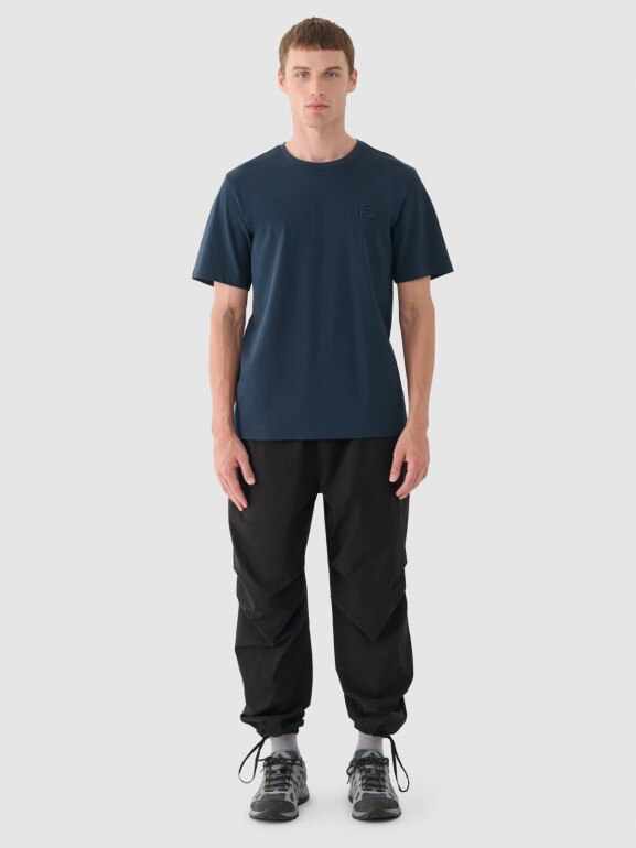 Męski t-shirt basic Outhorn OTHWAW24TTSHM2434 - granatowy