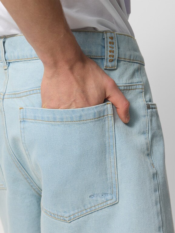 Męskie spodenki jeansowe Outhorn OTHWSS24TSHOM404 - niebieskie