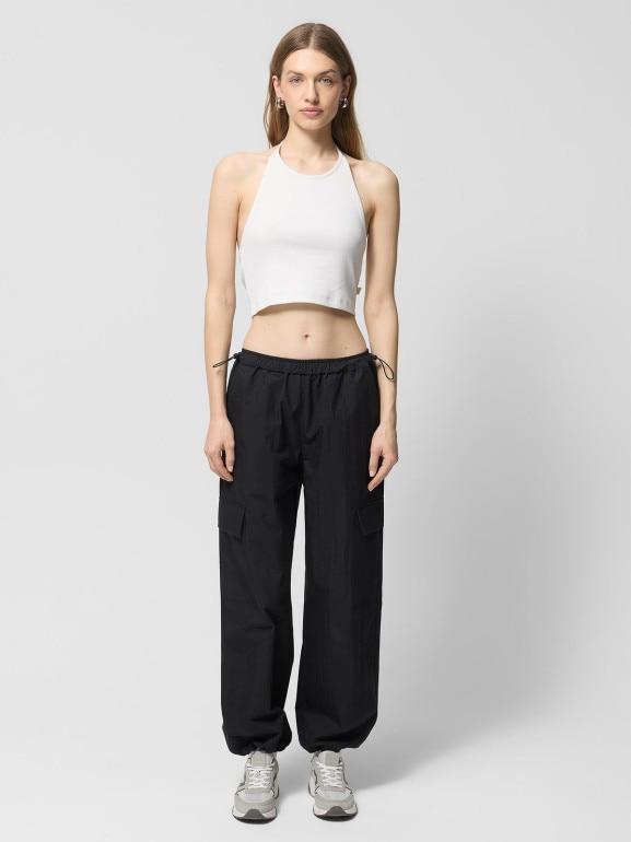 Damskie spodnie parachute Outhorn OTHWSS24TTROF727 - czarne 