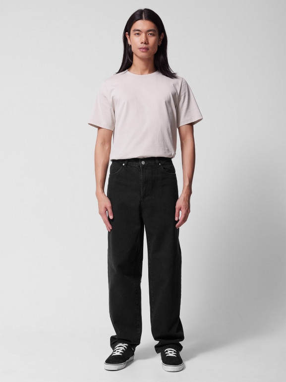 Męskie jeansy baggy Outhorn OTHWSS24TTROM633 - czarne