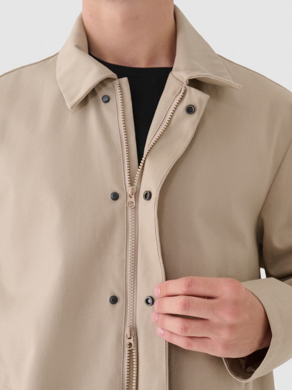 Męski płaszcz wodoodporny Outhorn  OTHWAW24TCOUM015 - beżowy