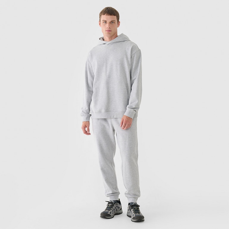 Męskie spodnie dresowe Outhorn OTHWAW24TTROM1090 - szare