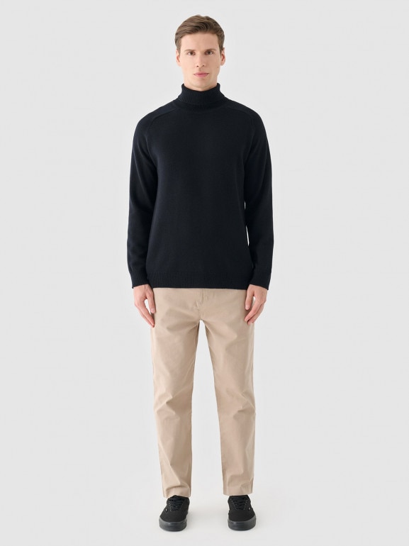 Męskie spodnie casual tkaninowe Outhorn OTHWAW24TTROM1075 - beżowe