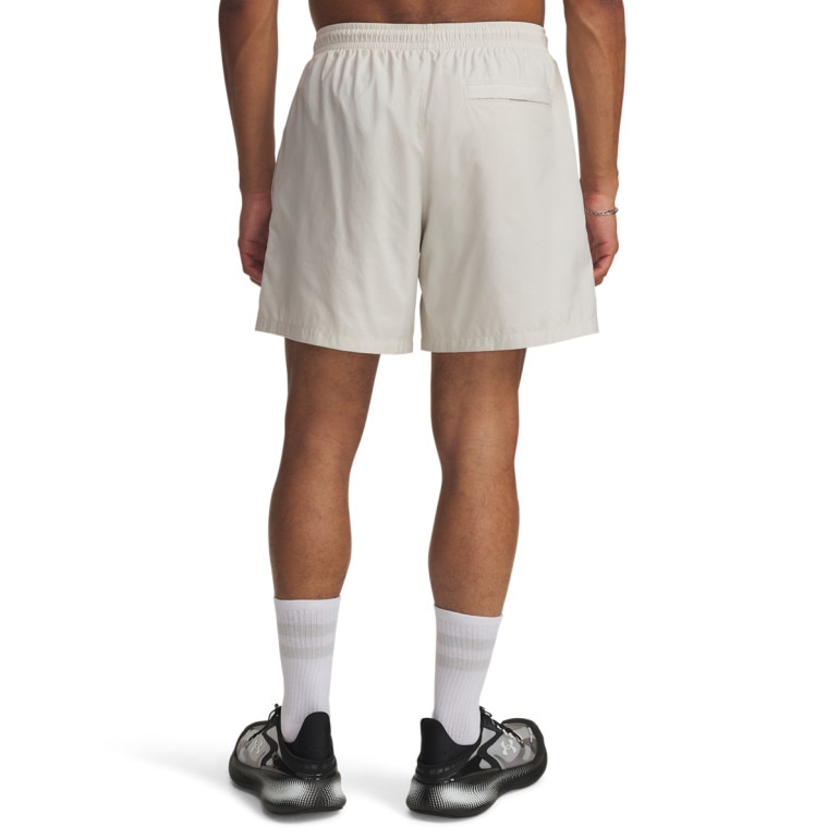 Męskie spodenki  Under Armour UA Essential Volley Short - białe
