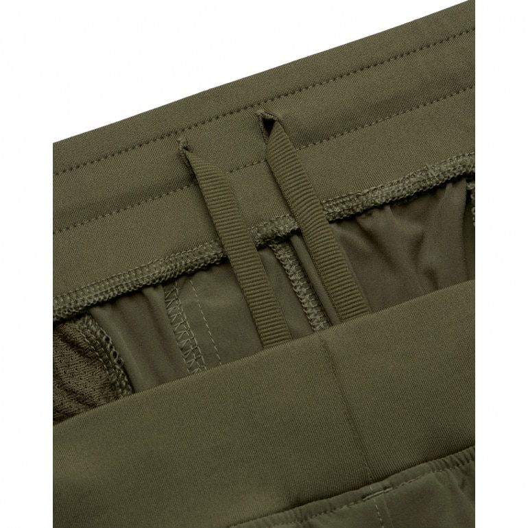 Męskie spodnie treningowe Under Armour UA Stretch Woven Cargo Pants - khaki