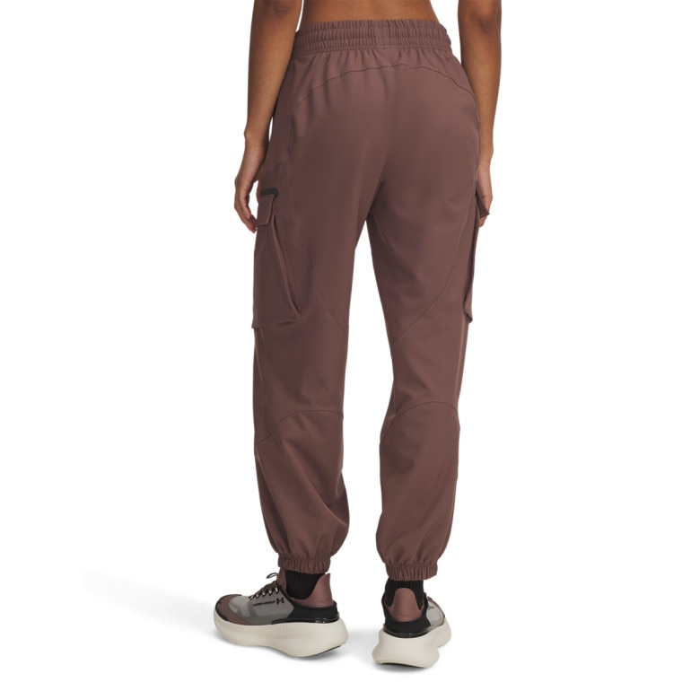 Damskie spodnie treningowe Under Armour Unstoppable Cargo Pant - różowe