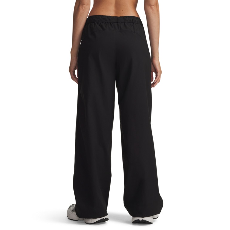 Damskie spodnie Under Armour Unstoppable Woven Pant - czarne