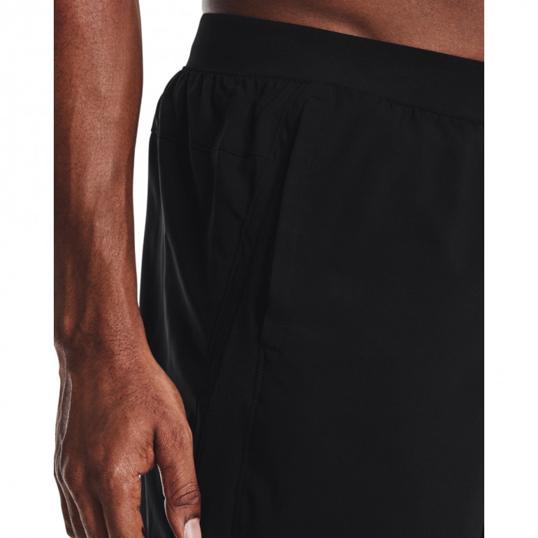Męskie spodenki do biegania UNDER ARMOUR Launch SW 7 Short - czarne