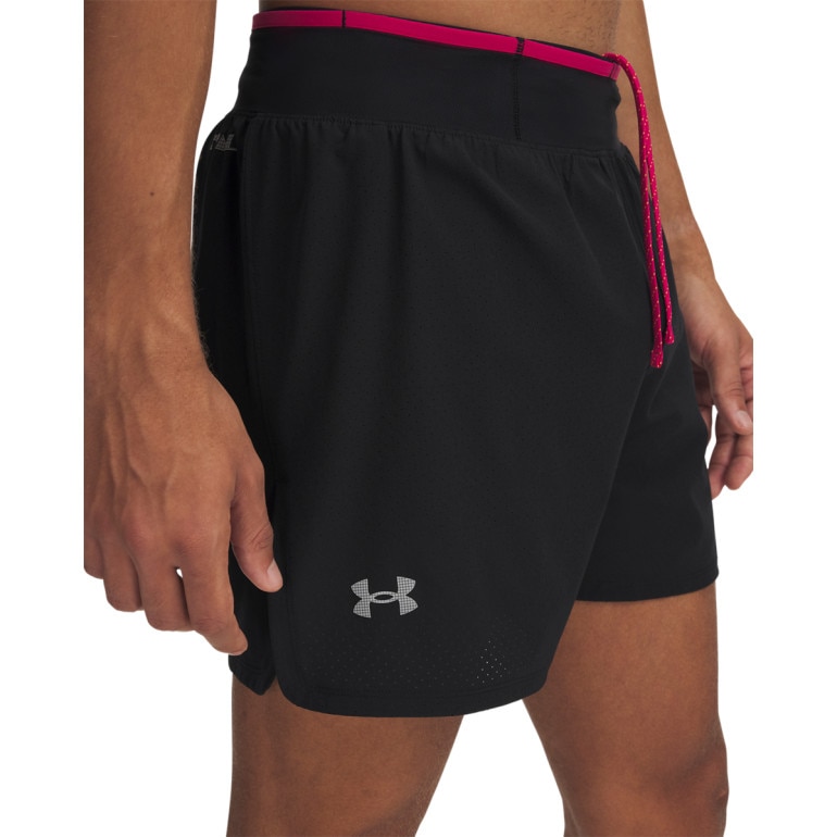 Męskie spodenki do biegania Under Armour UA Trail Run Launch Shorts - czarne 