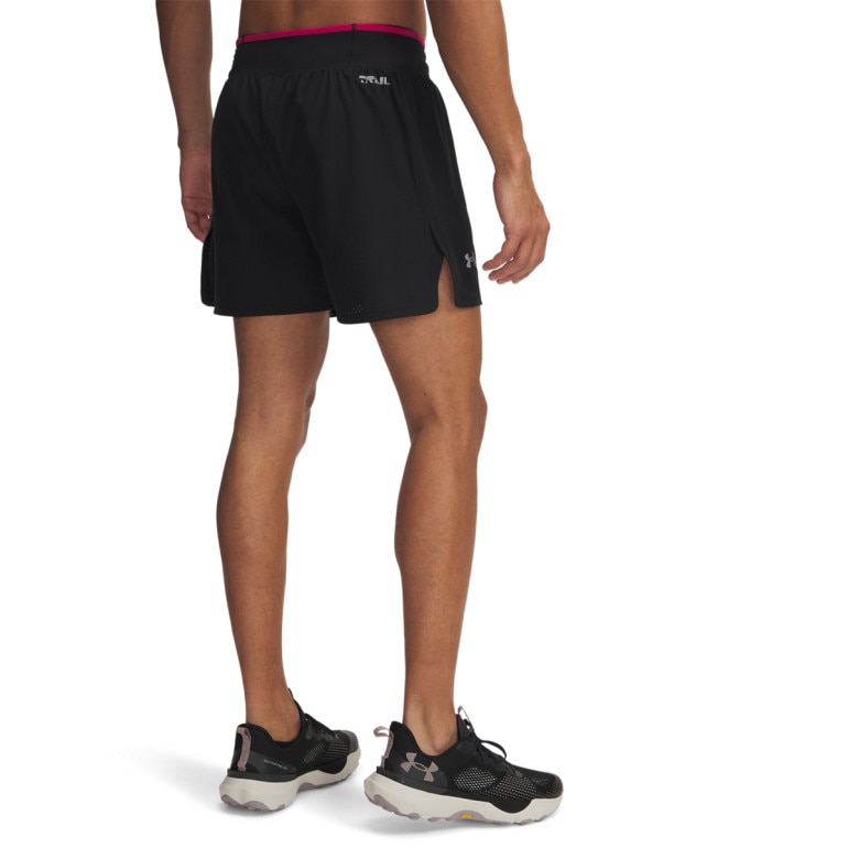 Męskie spodenki do biegania Under Armour UA Trail Run Launch Shorts - czarne 