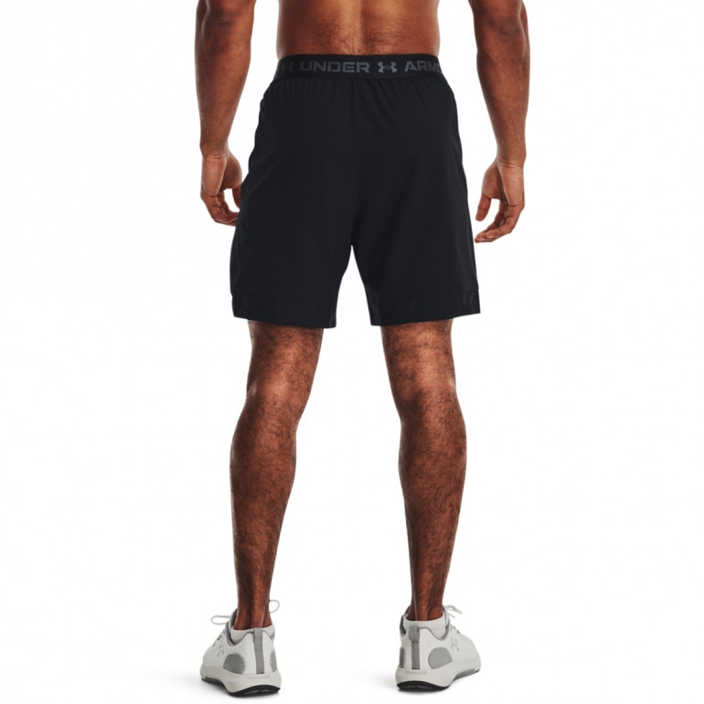 Męskie spodenki treningowe Under Armour UA Vanish Woven 6in Shorts - czarne
