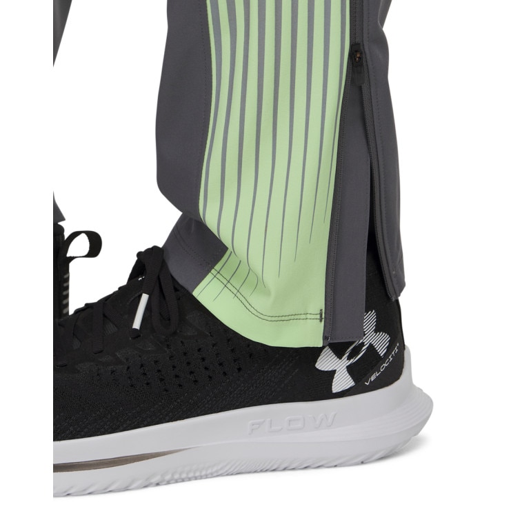 Męskie spodnie do biegania Under Armour UA Velociti Storm Pant - szare