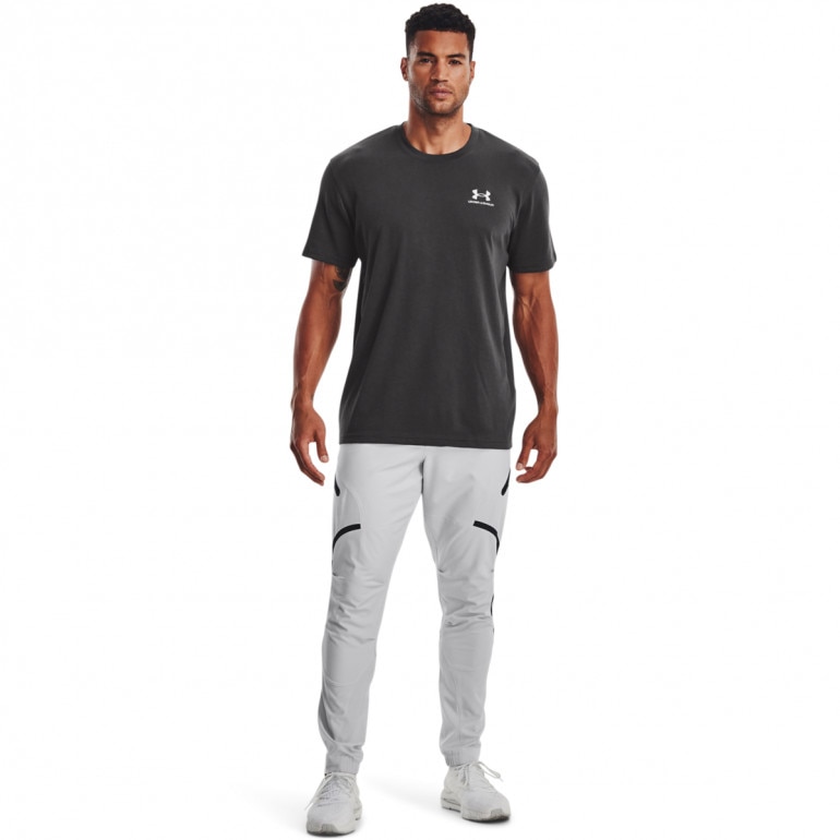 Męskie spodnie treningowe UNDER ARMOUR UA UNSTOPPABLE CARGO PANTS - białe